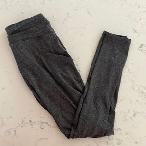 High Waisted Legging w/ Pockets
